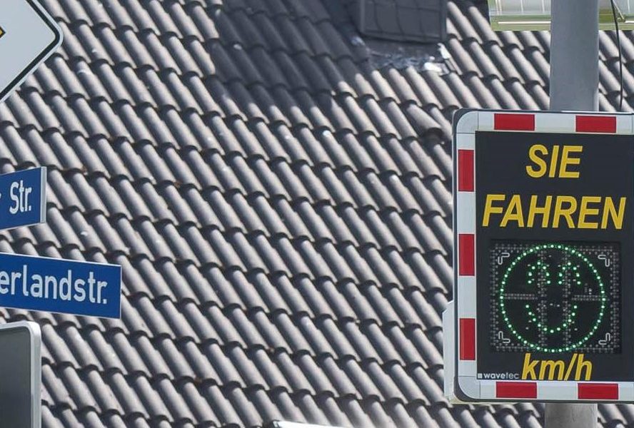 Drei Neue Geschwindigkeitstafeln Erhohen Verkehrssicherheit Im Stadtbezirk Spd Bochum Sudwest